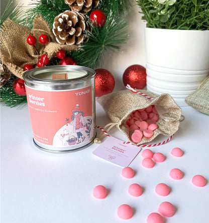 Winter Berries 9 oz. Candle