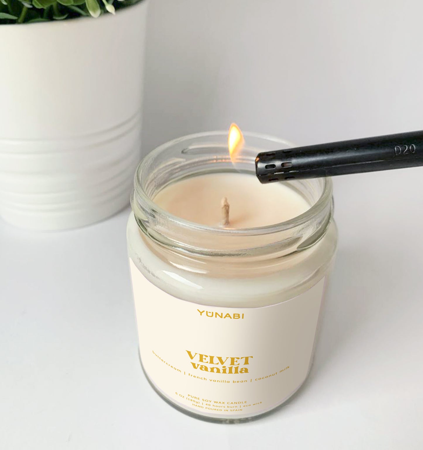 Velvet Vanilla 6 oz. Candle